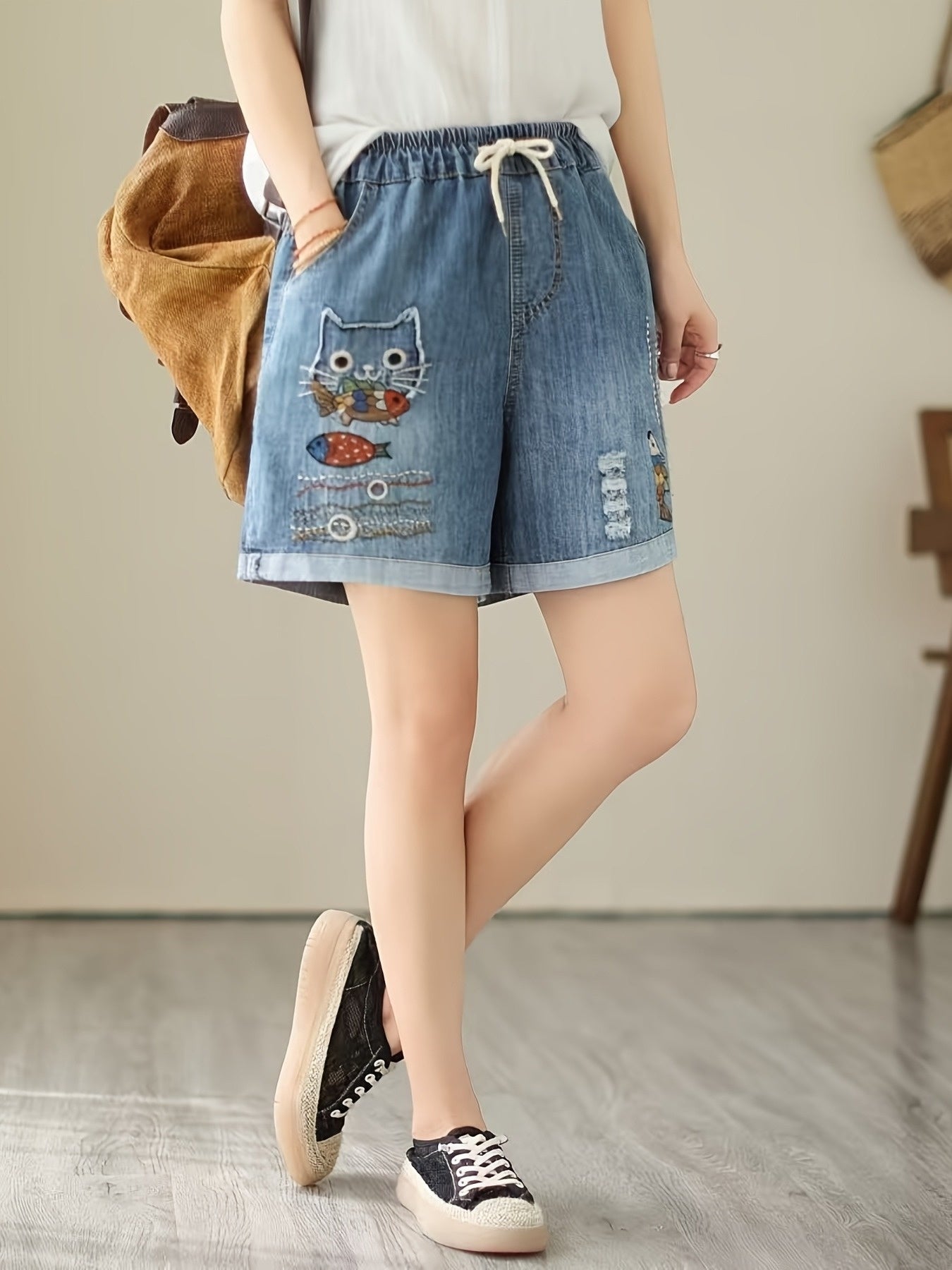 Cat & Fish Embroidered Elastic-Waist Denim Shorts