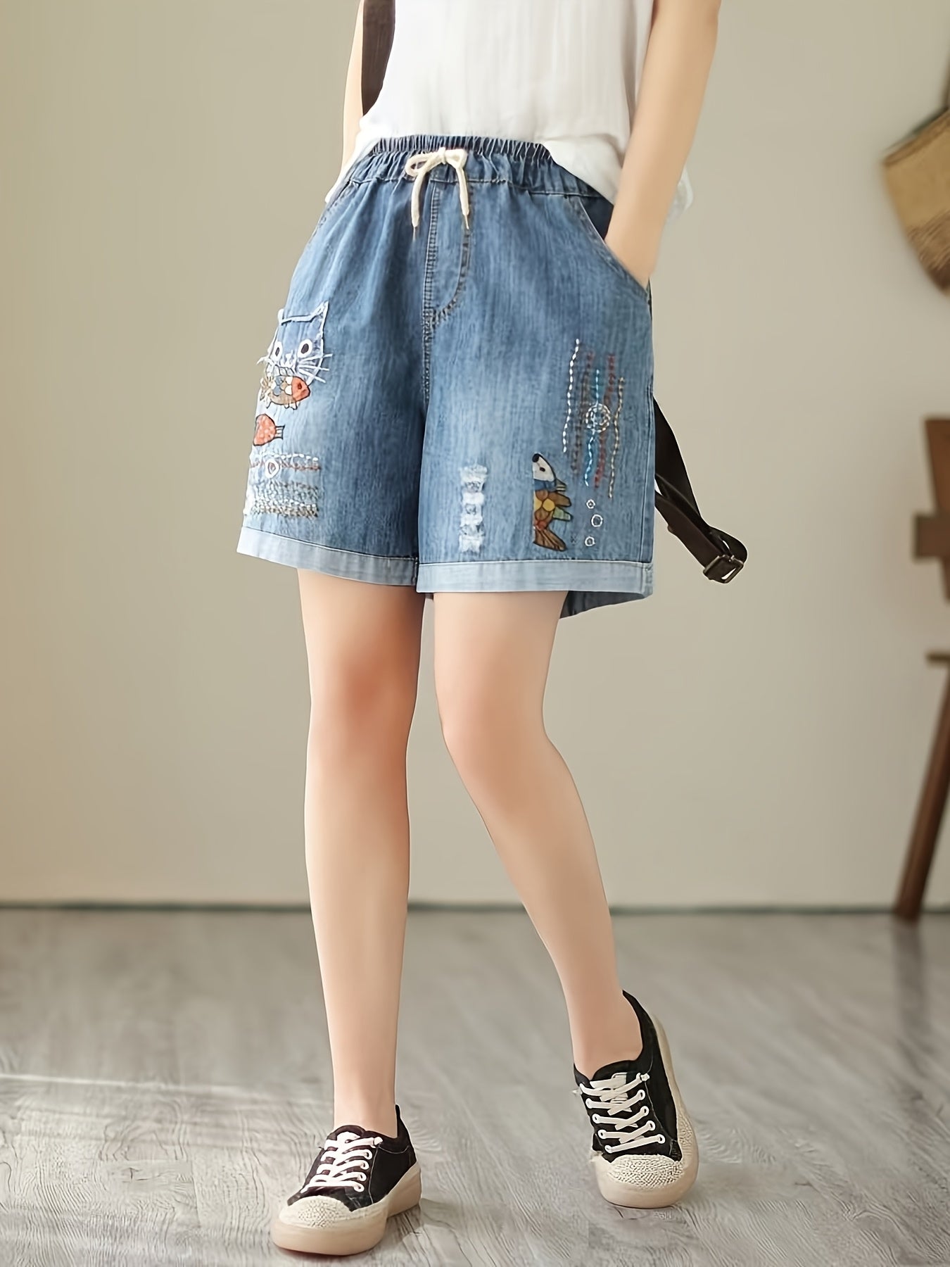 Cat & Fish Embroidered Elastic-Waist Denim Shorts